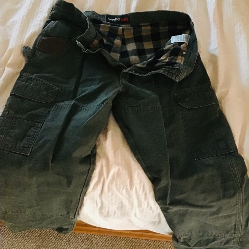 Wranglers Men’s flannel lined  38x30